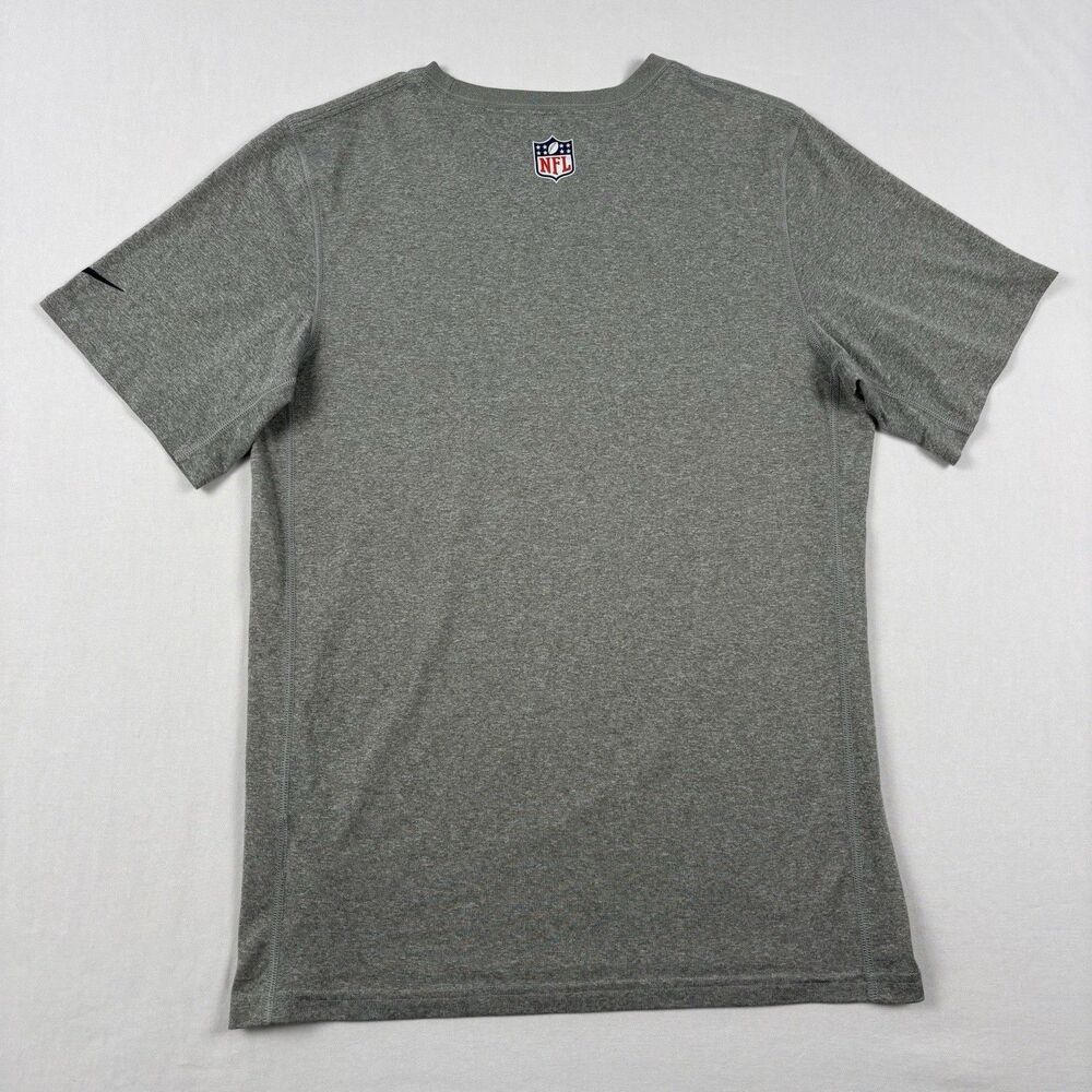 Dallas Cowboys Nike Dri Fit Mens NFL On Field Apparel Shirt Small Athletic Cut - Picture 2 of 9